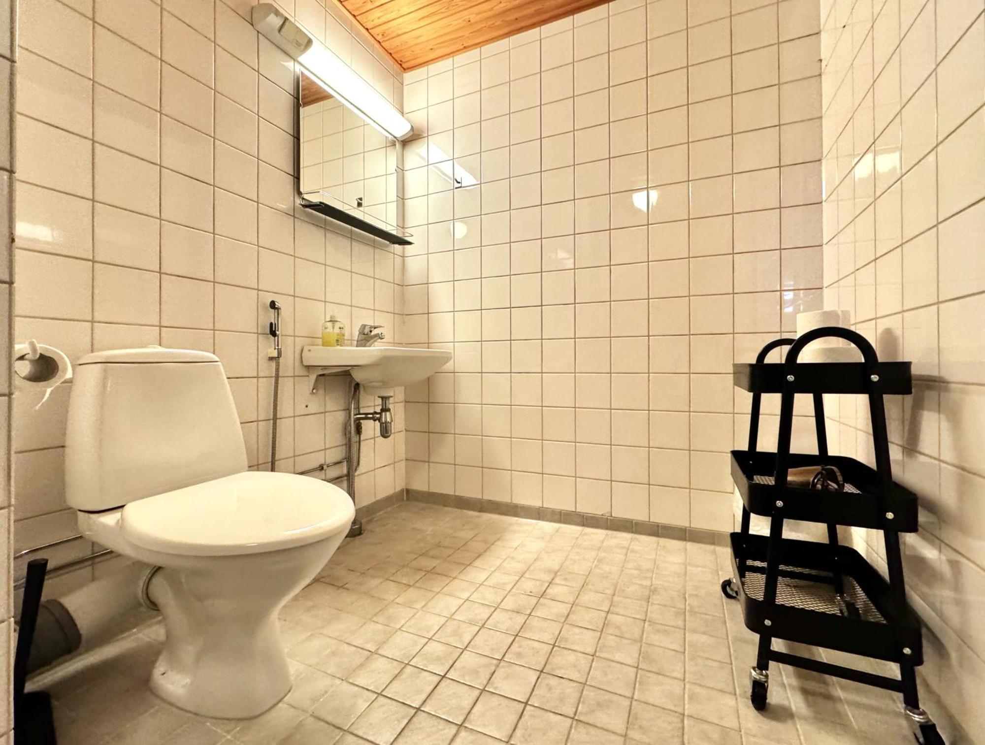 Downtown Rooms And Sauna 赫尔辛基 外观 照片