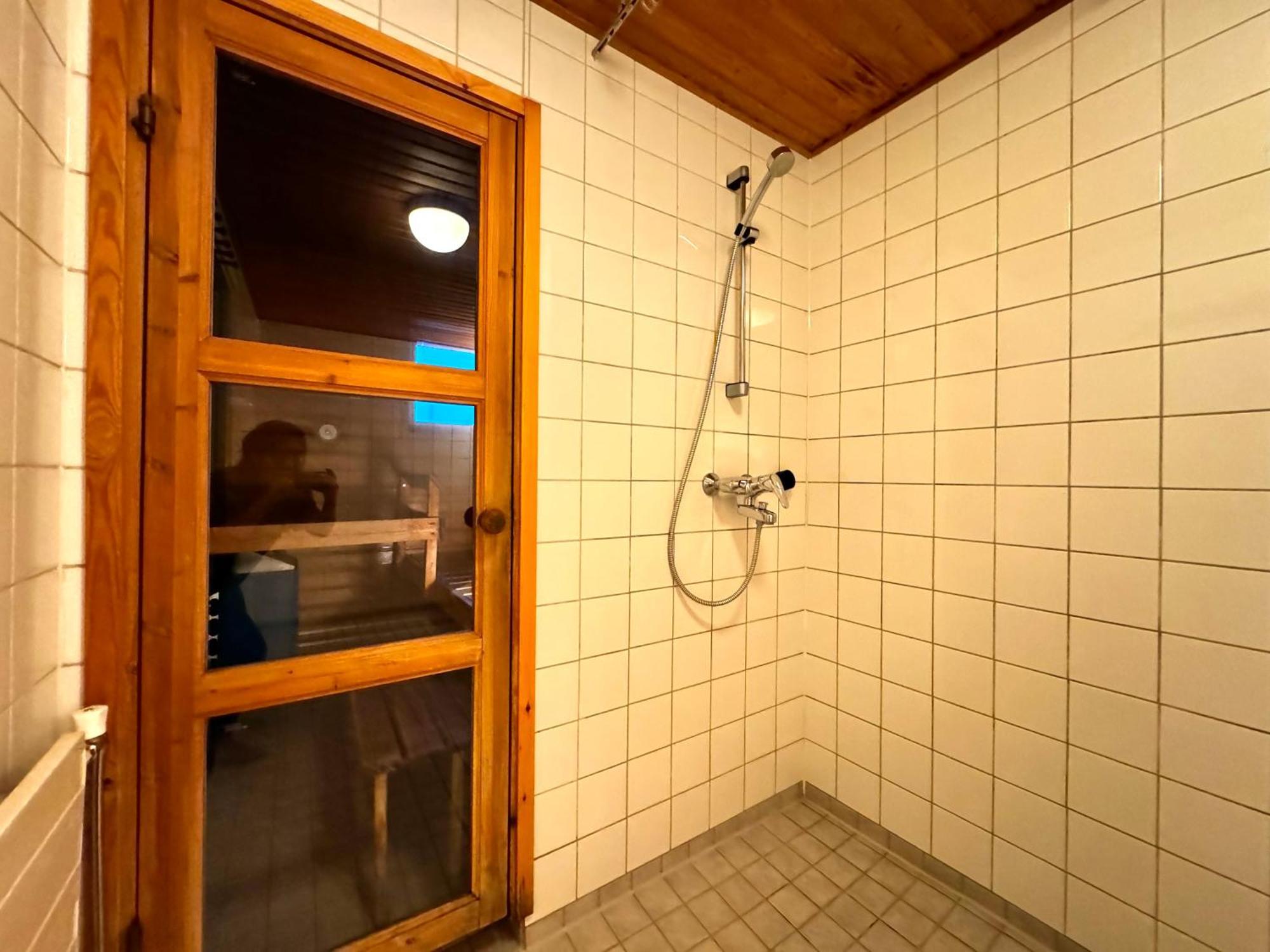 Downtown Rooms And Sauna 赫尔辛基 外观 照片